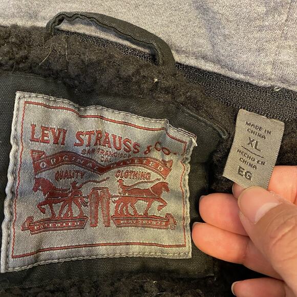 Y2K Levi’s Sherpa Lined Hooded Black Trucker/Work Jacket Canvas FauxFur Men XL - Picture 4 of 11